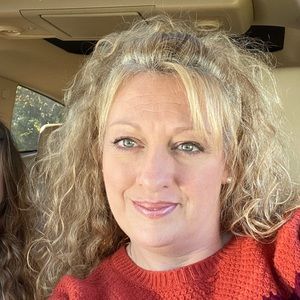 Meet your Posher, Robin